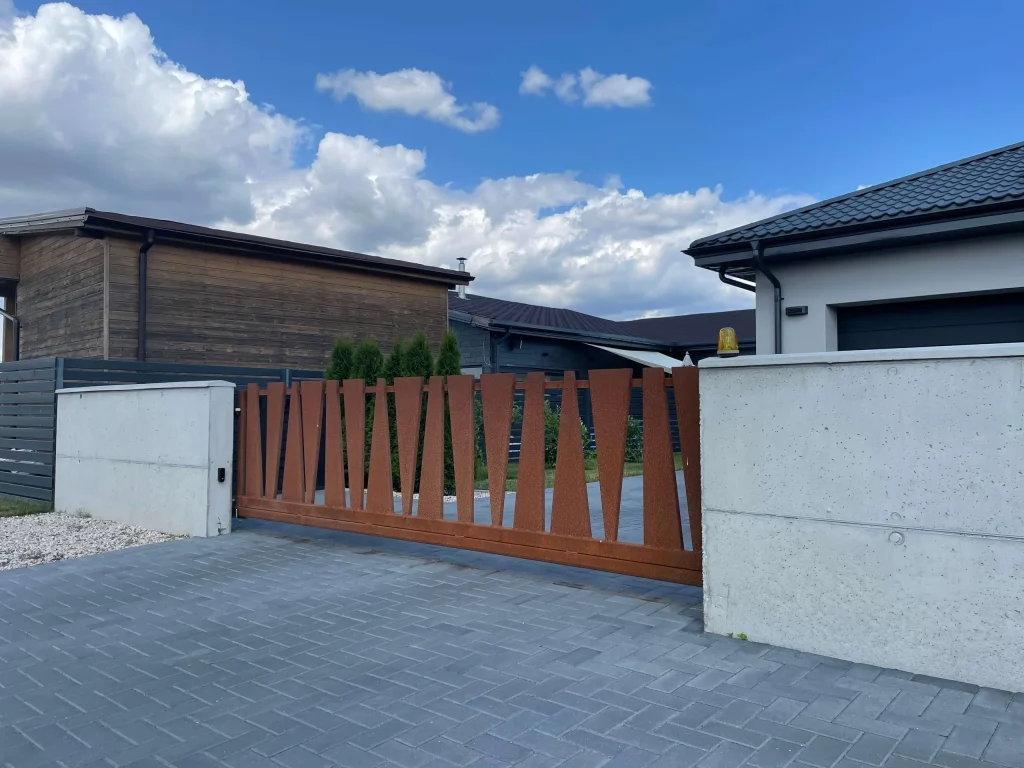 Corten tvora Aston