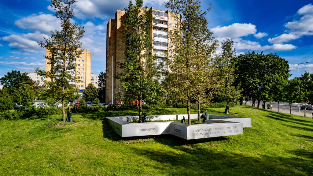 Paminklas partizanui Juozui Lukšai-Daumantui